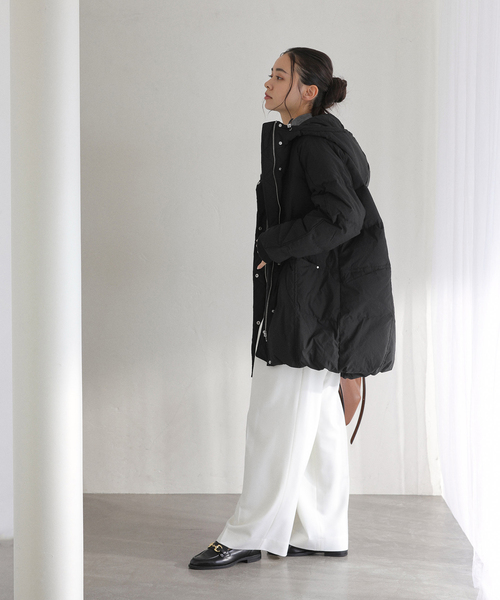 La TOTALITE（ラ トータリテ） ダウンコート ダウンジャケット