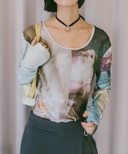 【美品】sahara 2way sleeve top sahara（サハラ） tシャツ 2way Sleeve Art Print Top レディース