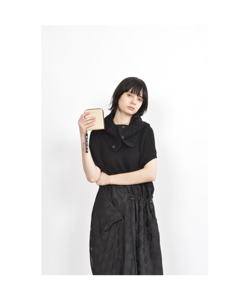 二つ折り財布 財布 レザースクエアウォレット レディースの画像