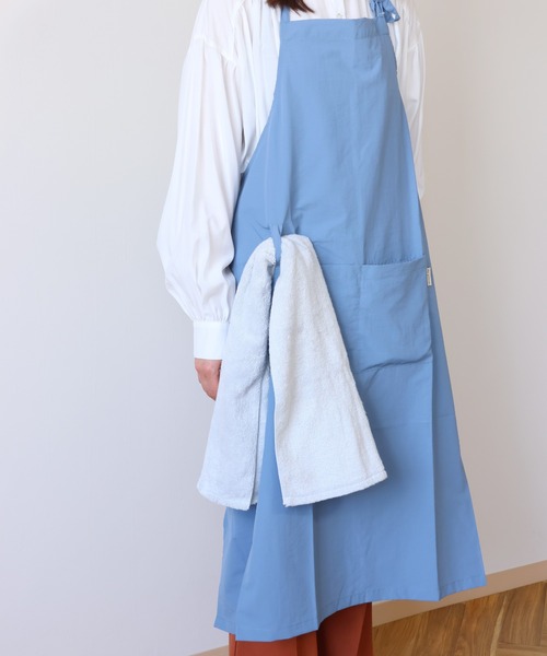 emesuelee エプロン コンパクト収納シンプルエプロン 撥水 : ZOZOTOWN