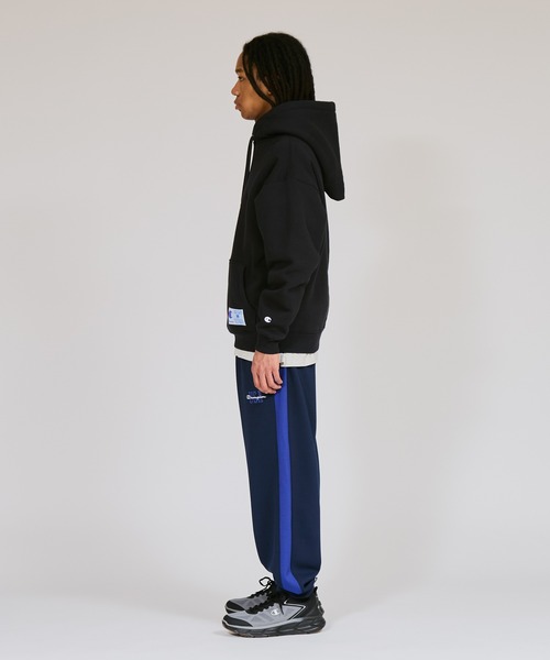Champion アクションスタイル プルオーバー スウェットパーカー M 新品 Champion（チャンピオン） パーカー 「Champion/チャンピオン」メンズ