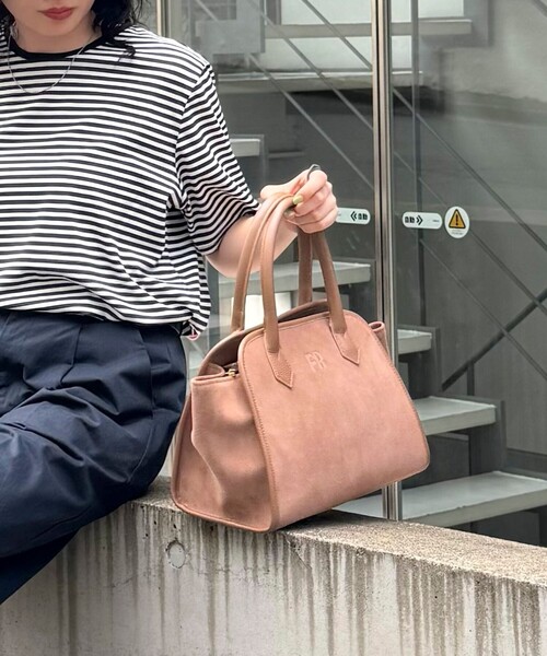 fredy emue（フレディエミュ） ショルダーバッグ バッグ FR台形 