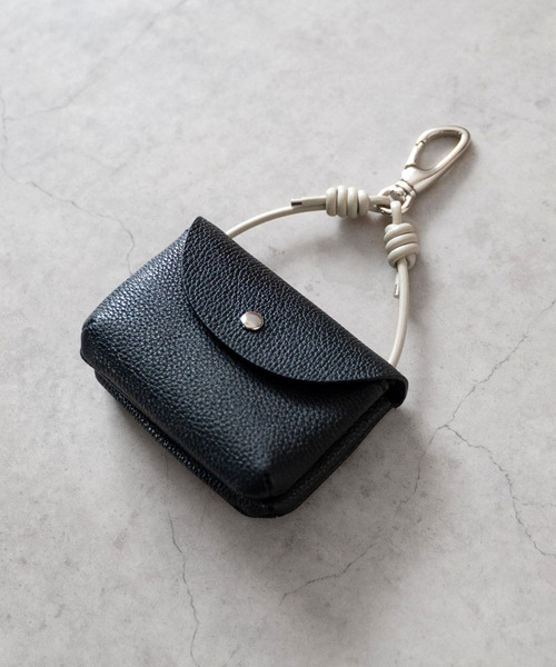 SENTI（センティ） ポーチ センティ / SHRINK LEATHER HOOK POUCH