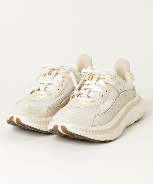 UGG ベージュ スニーカー 中古・古着通販】UGG (アグ) スニーカー ベージュ サイズ:26cm