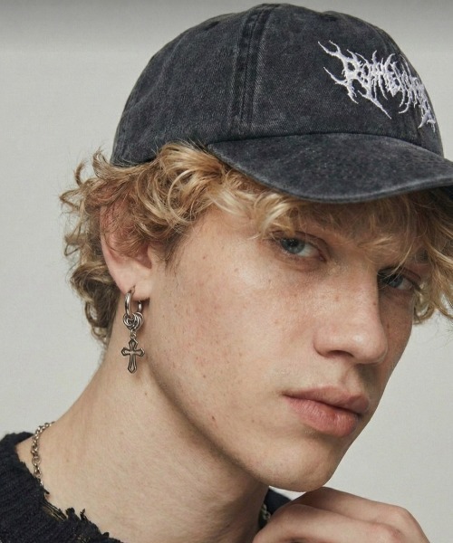 VIBGYOR ピアス 「IZU」 クロスチャームフープピアス メンズ