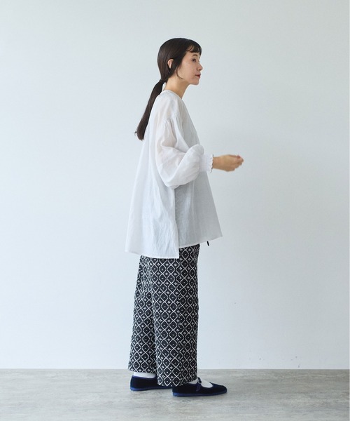 パンツ 単色刺繍wide pettit pants レディースの画像