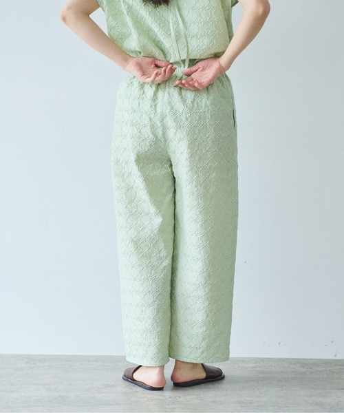 yuni パンツ 単色刺繍wide pettit pants レディース : ZOZOTOWN Yahoo