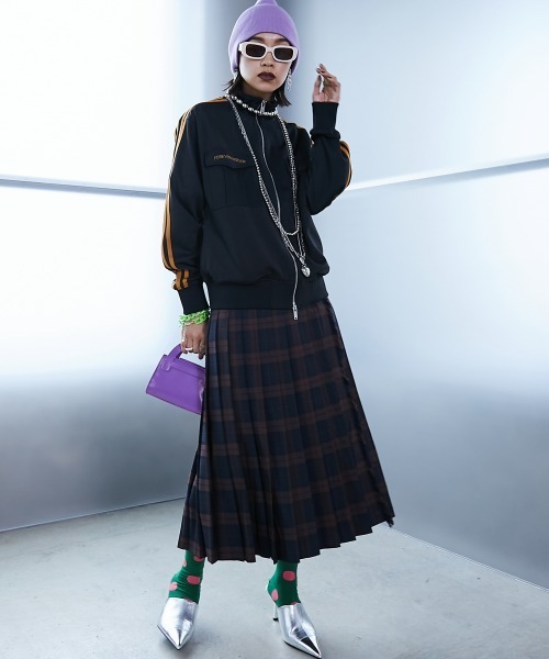 「GEVS.」 「SMILELAND」ジャージブルゾン 3L ブラック レディース_画像3