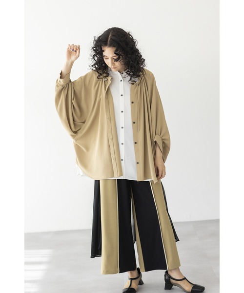 「OSMOSIS」 パンツ ONE SIZE ベージュ レディースの画像