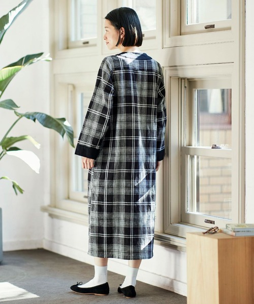 「Sunny clouds」 長袖ワンピース LARGE ブラック レディース_画像4