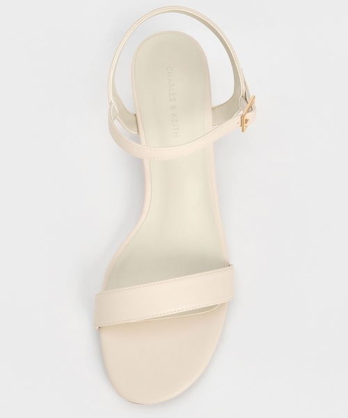 CHARLES ＆ KEITH サンダル ブロックヒール アンクルストラップ