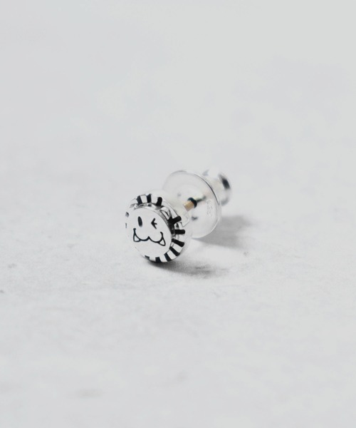 LION HEART（ライオンハート） ピアス LH LEO シャープスタッズピアス