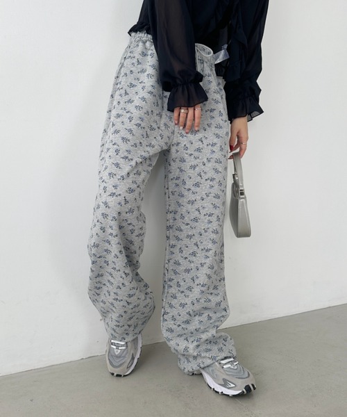 VALENTINO フラワー バタフライ プリント スウェットパンツ サイズM フラワースウェットパンツ | レディースファッション通販 - DHOLIC