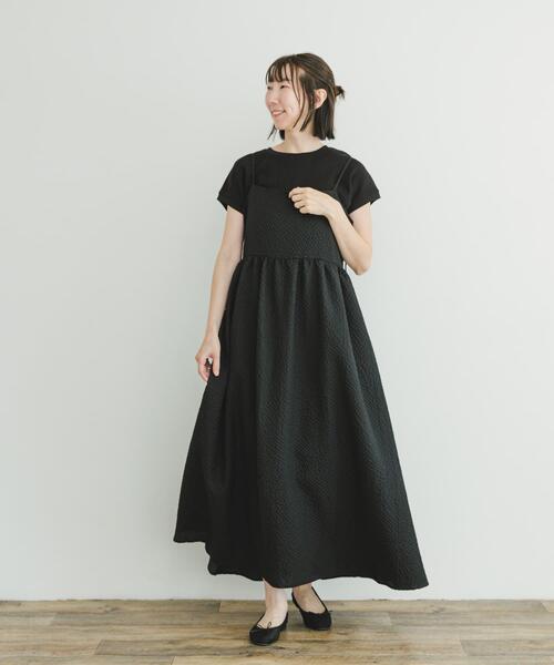 アトリエドゥサボン I am I パン柄 ギャザーワンピース 黒 アトリエドゥサボン I am I パン柄 ギャザーワンピース 黒 アトリエ