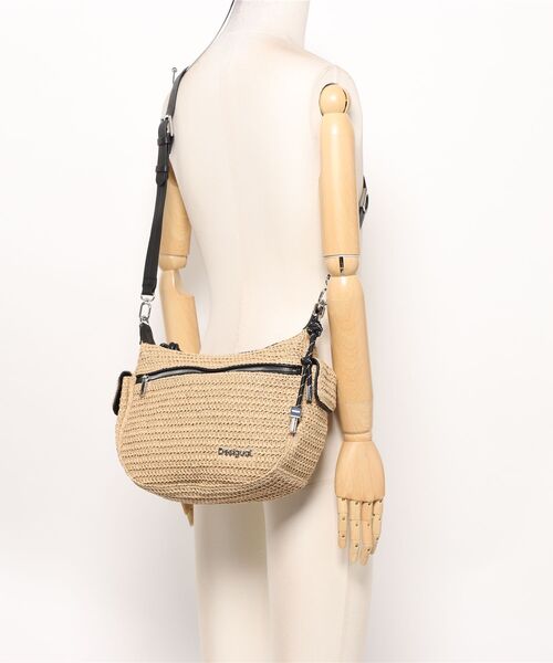 Desigual（デシグアル） ショルダーバッグ バッグ ロゴ入り籐バッグ