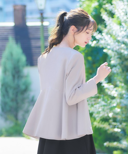 「Flolia」 ノーカラージャケット L グレイッシュベージュ レディース