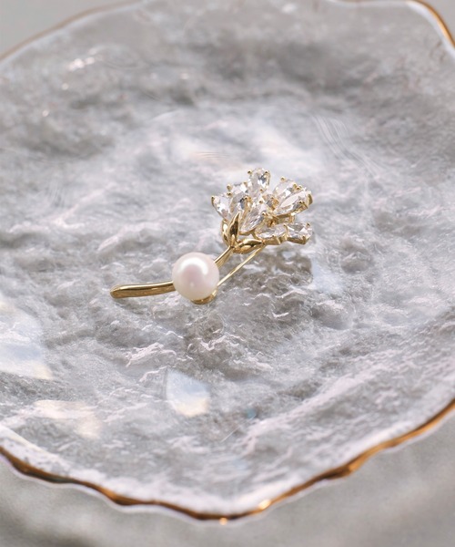 ORPHE Le Bijoux パール フラワー ブローチ RUIRUE BOUTIQUE（ルイルエブティック） ブローチ フラワー ビジュー