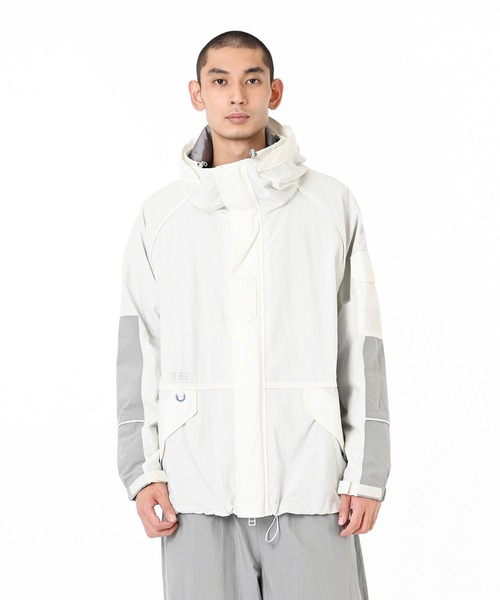 New Balance（ニューバランス） ナイロンジャケット フーデット