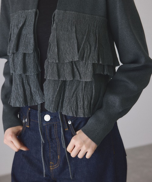 ADAM ET ROPÉ フリル ブラックカーディガン ADAM ET ROPE'（アダムエロペ） カーディガン 「サステナブル」フリル