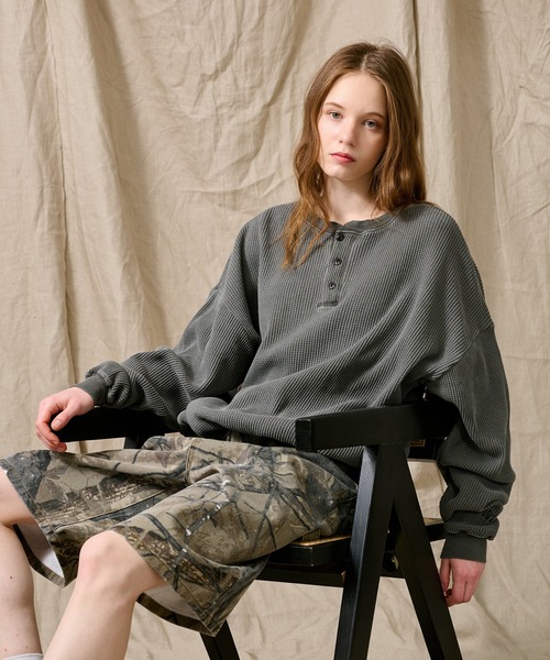 「WETTEMPT」 長袖Tシャツ LARGE チャコールグレー メンズ_画像2