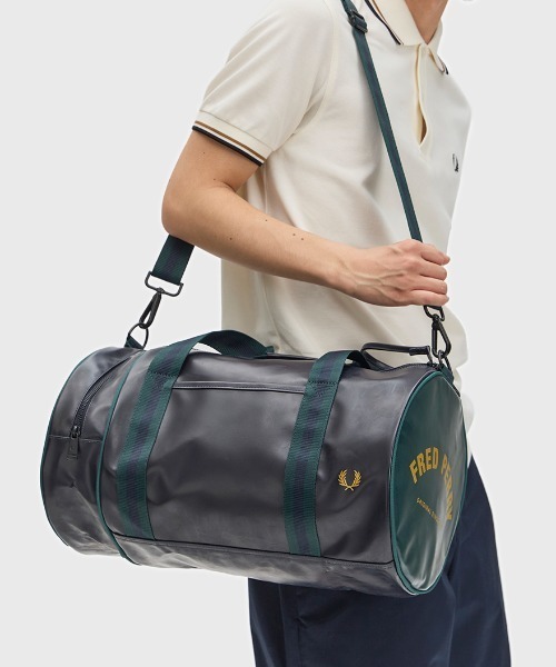 FRED PERRY（フレッドペリー） スポーツバッグ Classic Barrel Bag
