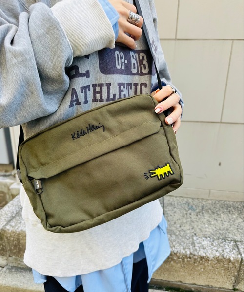 Keith Haring ショルダーバッグ バッグ / 15628 レディース