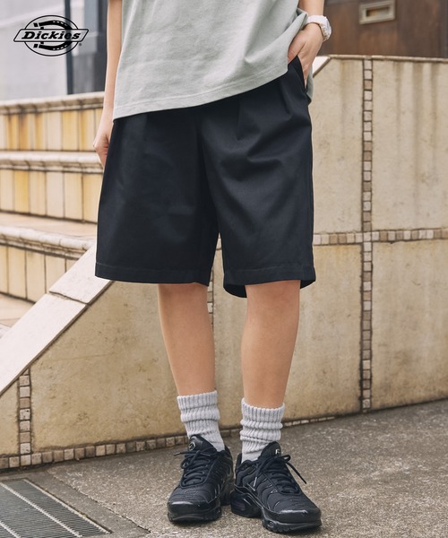 【BLACK】【別注】Dickies / ワイド チノ ショーツ Dickies（ディッキーズ） パンツ 「別注」Dickies / バイカラー ワイド