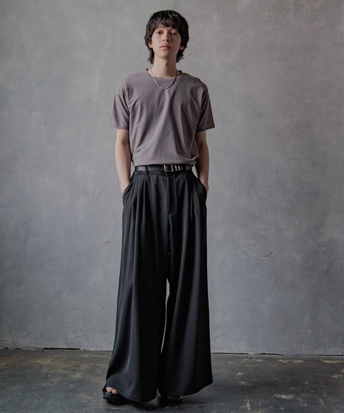 【HARE】DABOルーズカーゴパンツ 23AW 黒 完売品 袴パンツ HARE（ハレ）の「DABOルーズカーゴパンツ(HARE)（カーゴパンツ