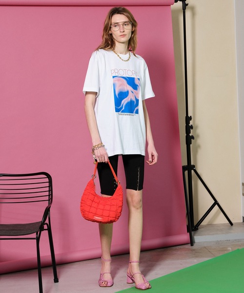 メゾンスペシャル　クロップドパンツ　新品です。 MAISON SPECIAL 「MAISON SPECIAL」 クロップドパンツ FREE