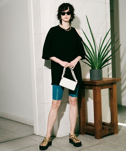 メゾンスペシャル　クロップドパンツ　新品です。 MAISON SPECIAL 「MAISON SPECIAL」 クロップドパンツ FREE