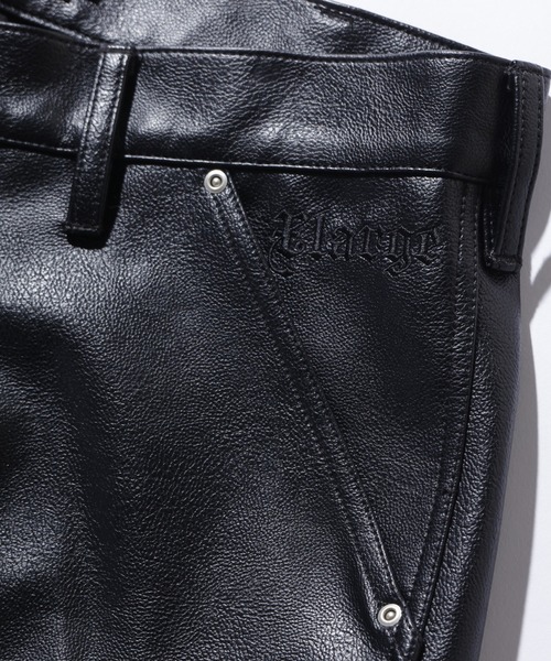 XLARGE（エクストラ ラージ） パンツ OLD ENGLISH FAUX LEATHER SHORT