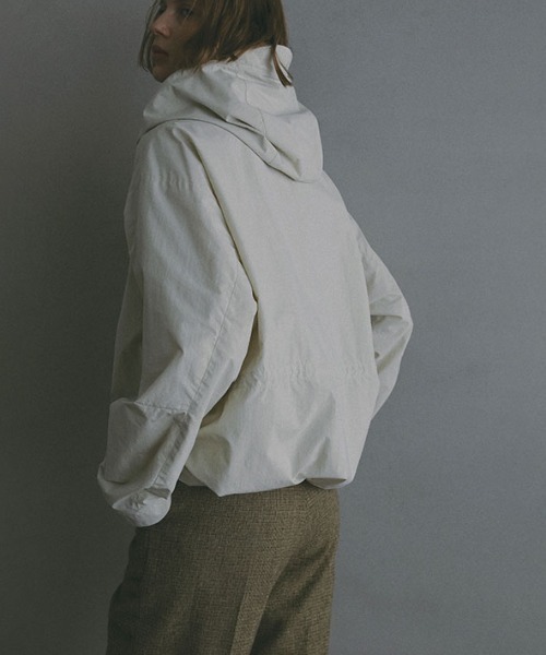 ETRE TOKYO（エトレトウキョウ） マウンテンパーカー ウインド