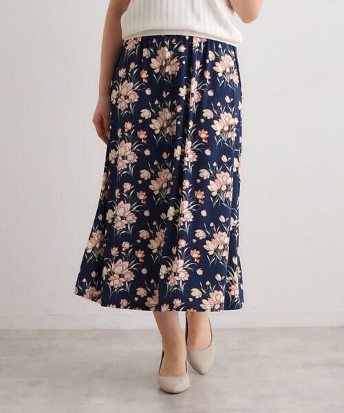 LAURA ASHLEYセット　クッション・ベスト・スカート・寝袋 LAURA ASHLEY（ローラアシュレイ） ベッドカバー ピロカバー 3点セット