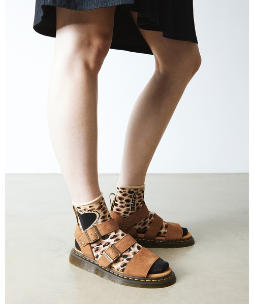 「Dr. Martens」 シューズ - ブラウン メンズの画像