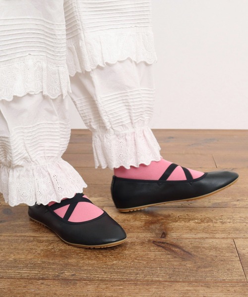 ☆新品☆Web限定 ANNIEL 革クロスバレエシューズ 35 22.5 ☆新品☆Web限定 ANNIEL 革クロスバレエシューズ 35 22.5 - メルカリ
