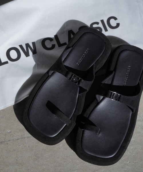 Logoサンダル LOW CLASSIC サンダル LOGO TOE LOOP FLIP FLOP レディース
