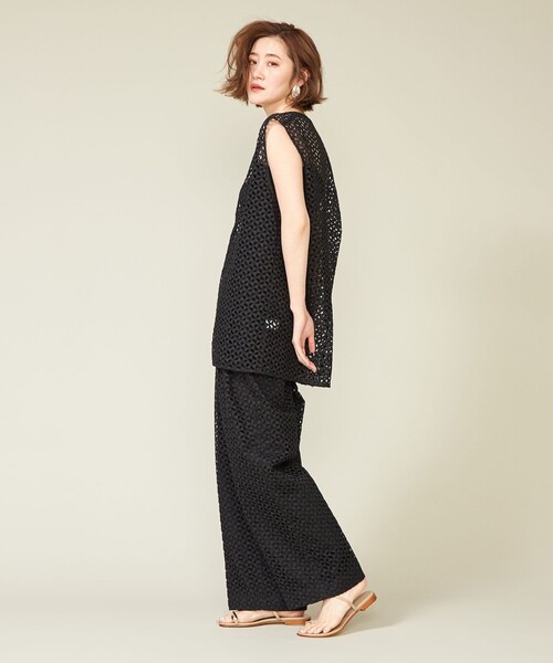 conte ベスト ジレ 「conte」エンブロイダリー レース ディープV