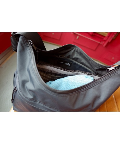 ショルダーバッグ A.en Daily Bag Black メンズ レディースの画像