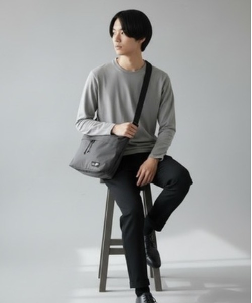 ショルダーバッグ A.en Daily Bag Black メンズ レディースの画像