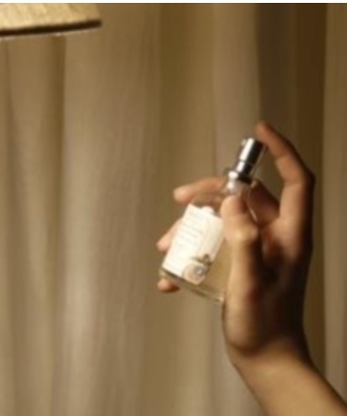 MILLION CARATS（ミリオンカラッツ） 香水 「DURANCE」 朝の空気を