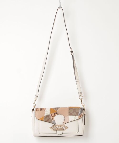 新品 COACHショルダーバッグ ホワイト ショルダーバッグ バッグ COACH（コーチ） ショルダーバッグ - ホワイト レディース : ZOZOTOWN