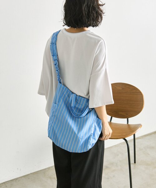 ear PAPILLONNER（イア パピヨネ） ショルダーバッグ バッグ