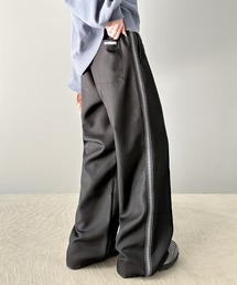 Java スラックス 「JaVaジャバコラボ」サイドラインでキレイ魅せ