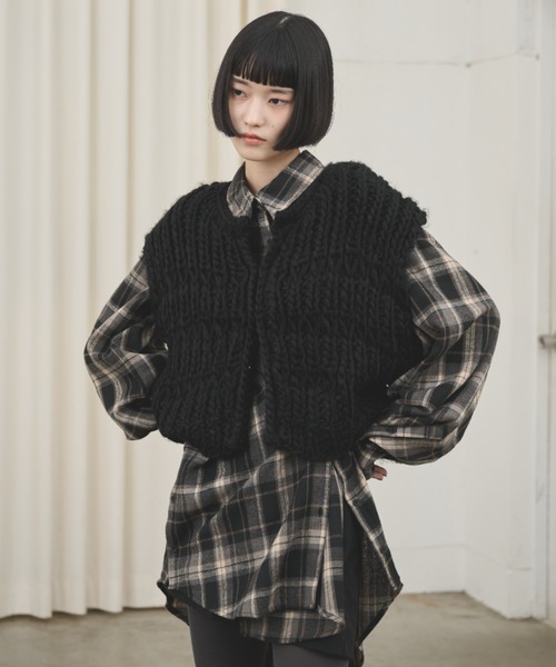 AIC. ベスト ジレ ハンドニットローゲージベスト レディース