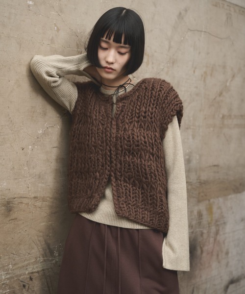 AIC. ベスト ジレ ハンドニットローゲージベスト レディース