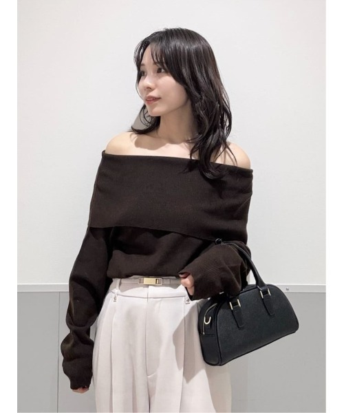 【FRAY I. D】ワイドカラーオフショルダープルオーバー ワイドカラーオフショルダープルオーバー | フレイ アイディー(FRAY