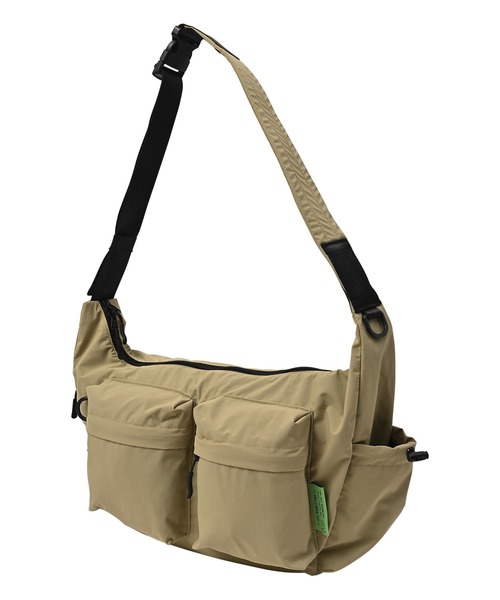 「KiU」 ショルダーバッグ FREE ブラック メンズ_画像5