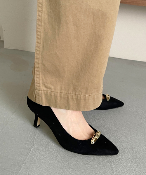 LE TALON（ル タロン） パンプス 6.5cmポインテッドメタルモチーフ