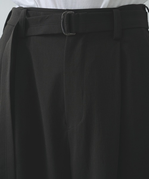 スラックス 「UJOH HOMME/ウジョー」別注 Belted Wide Flare Pants メンズの画像