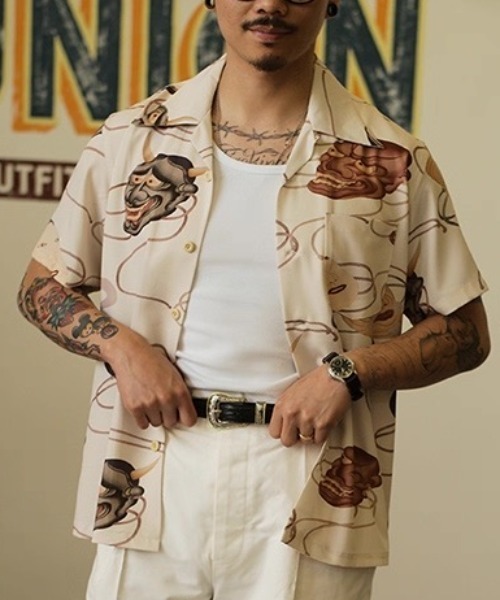 tシャツ ヴィンテージライク 和柄ジャパニーズマスクプリント オープンカラーシャツ メンズの画像